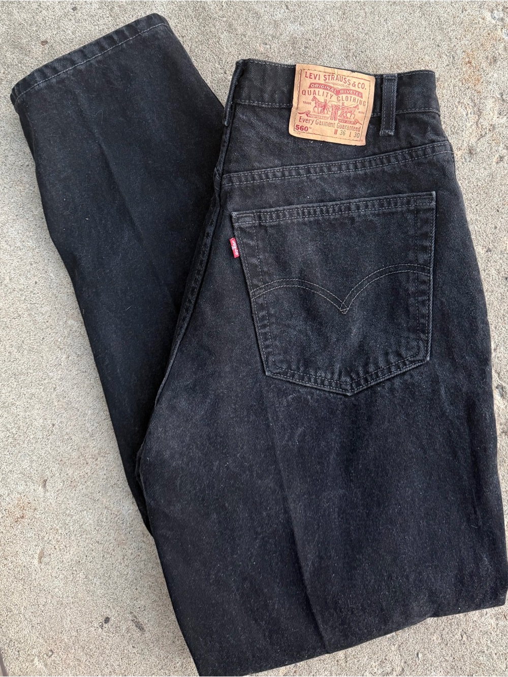 VTG 90s Levis 560 Black Jeans 36x30 Loose Fit Tapered Leg Made In USA